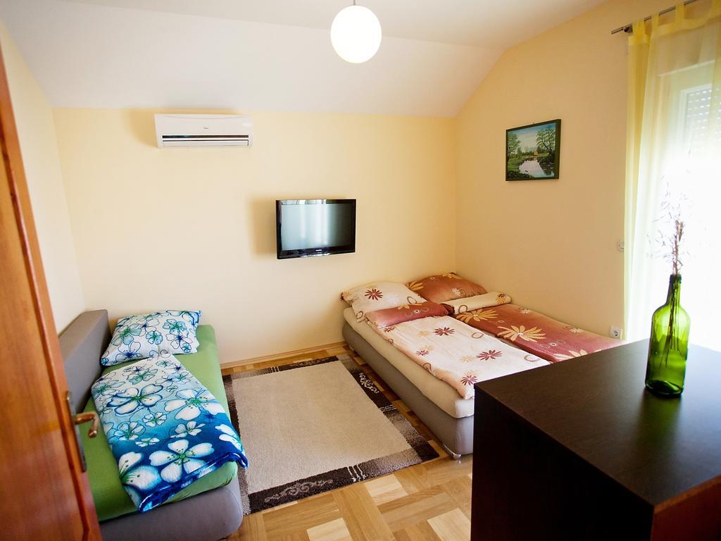 Apartment Zadar Diklo Borik Vir Номер фото