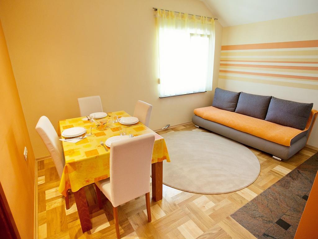 Apartment Zadar Diklo Borik Vir Номер фото